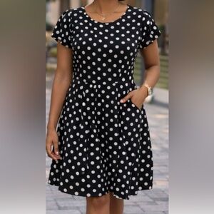 Black  White Polka Dot Fit & Flare Dress Women’s Short Sleeve A-Line  Dress